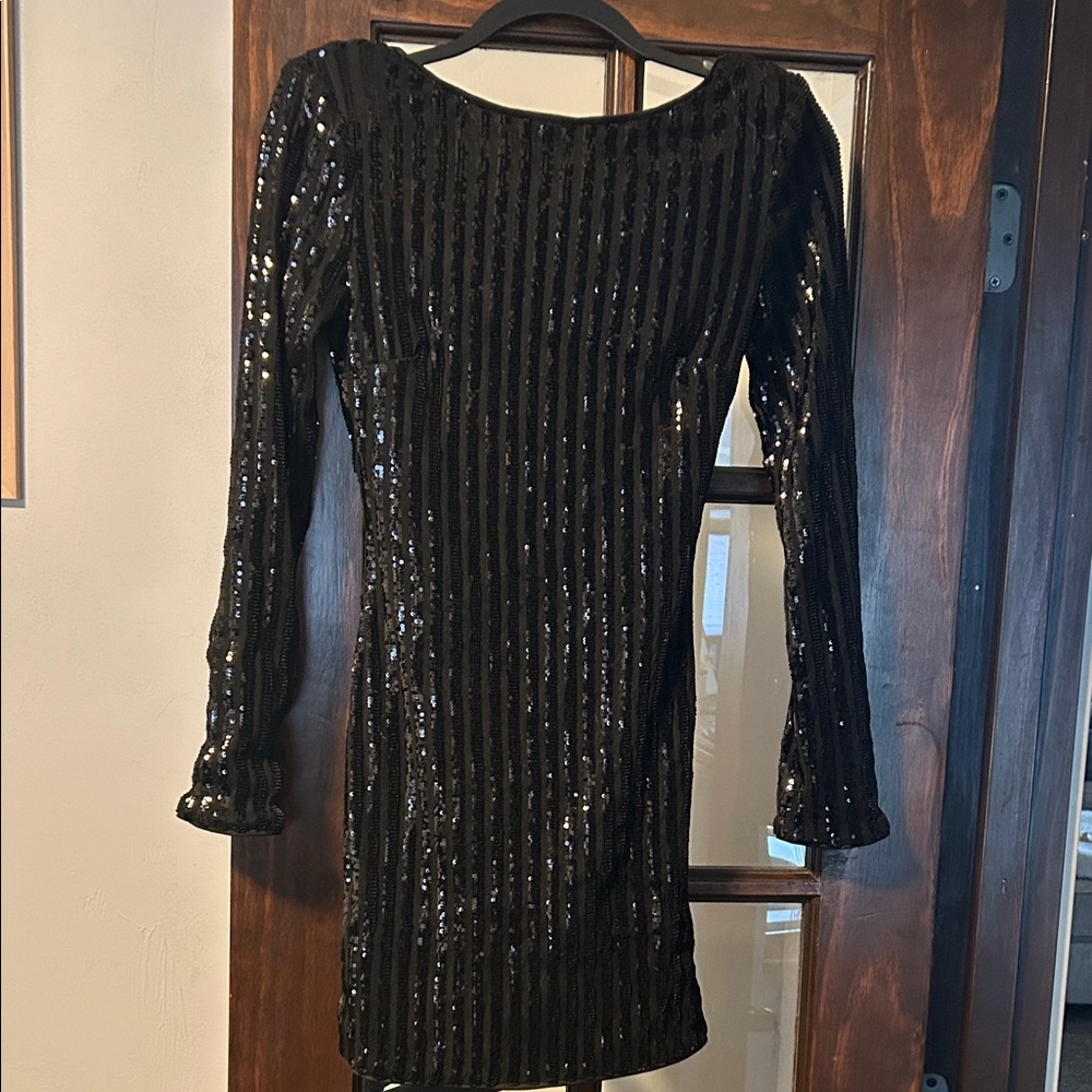 Forever 21 Black Sequin Long Sleeve Dress